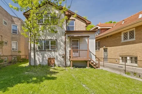 6515 North Maplewood Avenue Chicago IL 60645