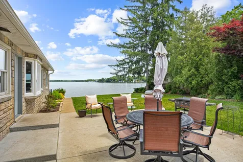 183 Riverside Island Drive Fox Lake IL 60020