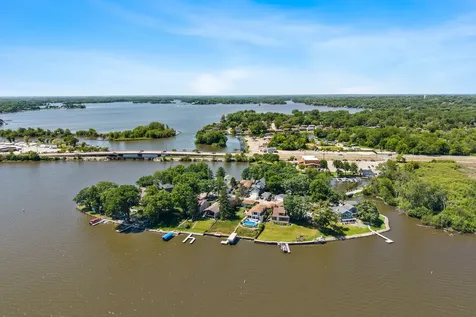 183 Riverside Island Drive Fox Lake IL 60020