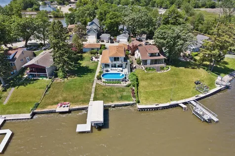 183 Riverside Island Drive Fox Lake IL 60020