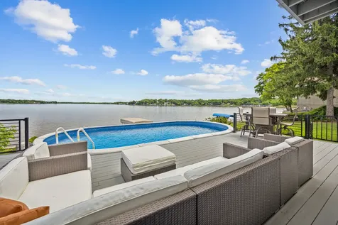 183 Riverside Island Drive Fox Lake IL 60020