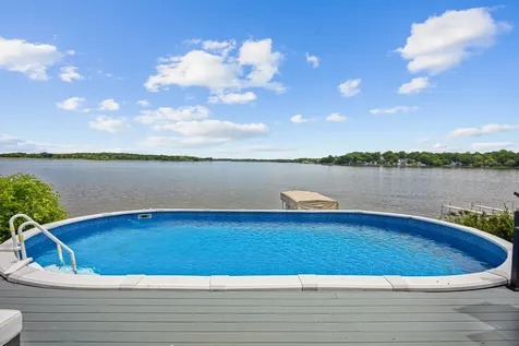 183 Riverside Island Drive Fox Lake IL 60020
