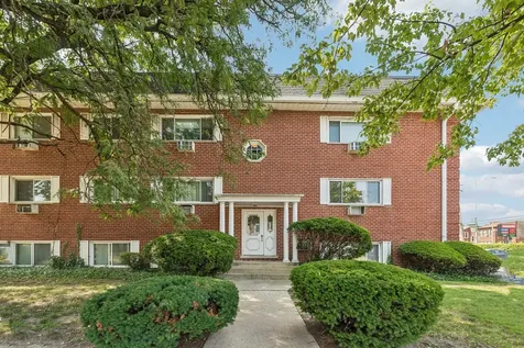 727 South Maple Avenue Oak Park IL 60304