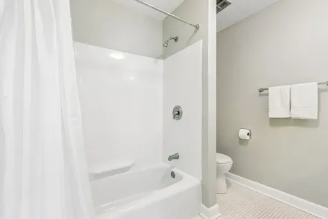 727 South Maple Avenue Oak Park IL 60304