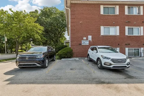 727 South Maple Avenue Oak Park IL 60304