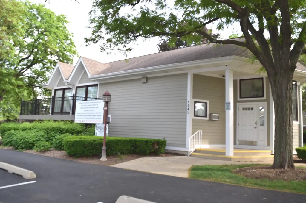 285 Mayfair Lane Schaumburg IL 60193