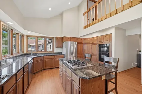 534 Whispering Pines Road Lindenhurst IL 60046
