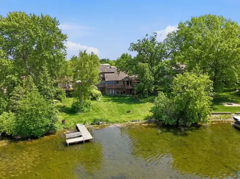 534 Whispering Pines Road Lindenhurst IL 60046