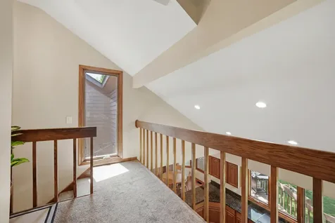 534 Whispering Pines Road Lindenhurst IL 60046