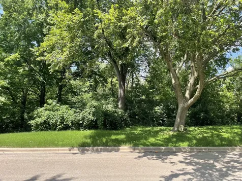 Lot 4 Manchester Avenue Batavia IL 60510