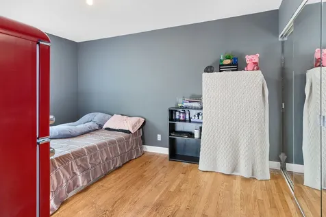 31 Abbeywood Drive Romeoville IL 60446