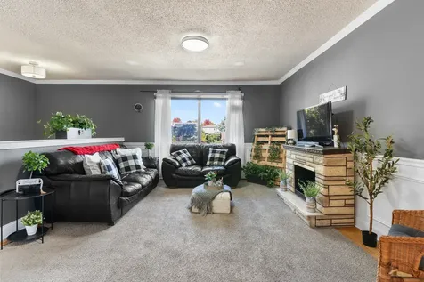 31 Abbeywood Drive Romeoville IL 60446