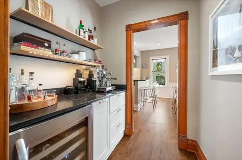 1805 Wesley Avenue Evanston IL 60201