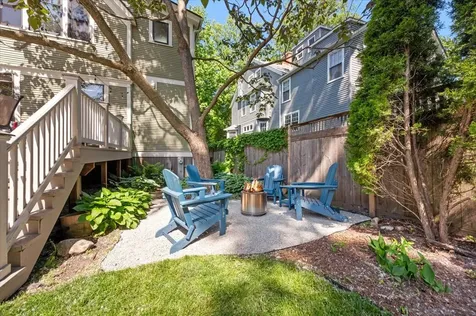 1805 Wesley Avenue Evanston IL 60201