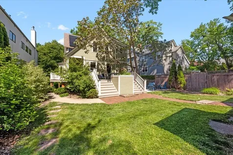 1805 Wesley Avenue Evanston IL 60201