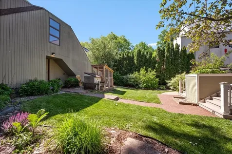 1805 Wesley Avenue Evanston IL 60201