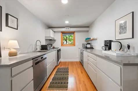1805 Wesley Avenue Evanston IL 60201