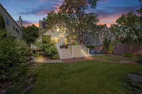 1805 Wesley Avenue Evanston IL 60201