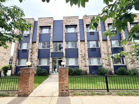 8649 West Foster Avenue Chicago IL 60656