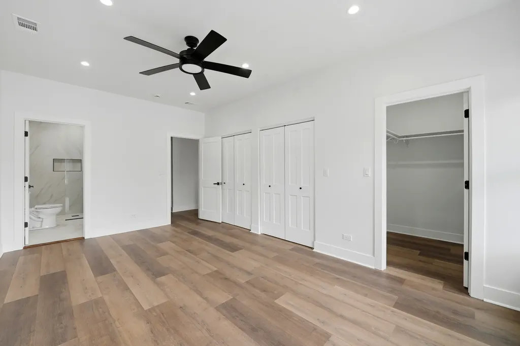 5729 West Ohio Street Chicago IL 60644
