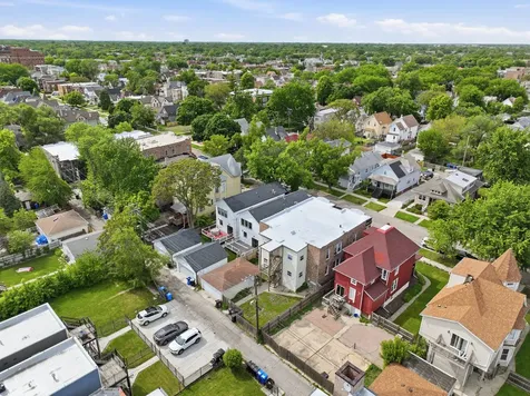 5729 West Ohio Street Chicago IL 60644