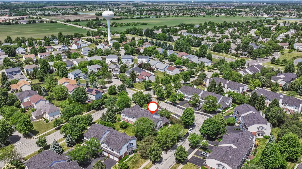 24014 West Walnut Circle Plainfield IL 60585