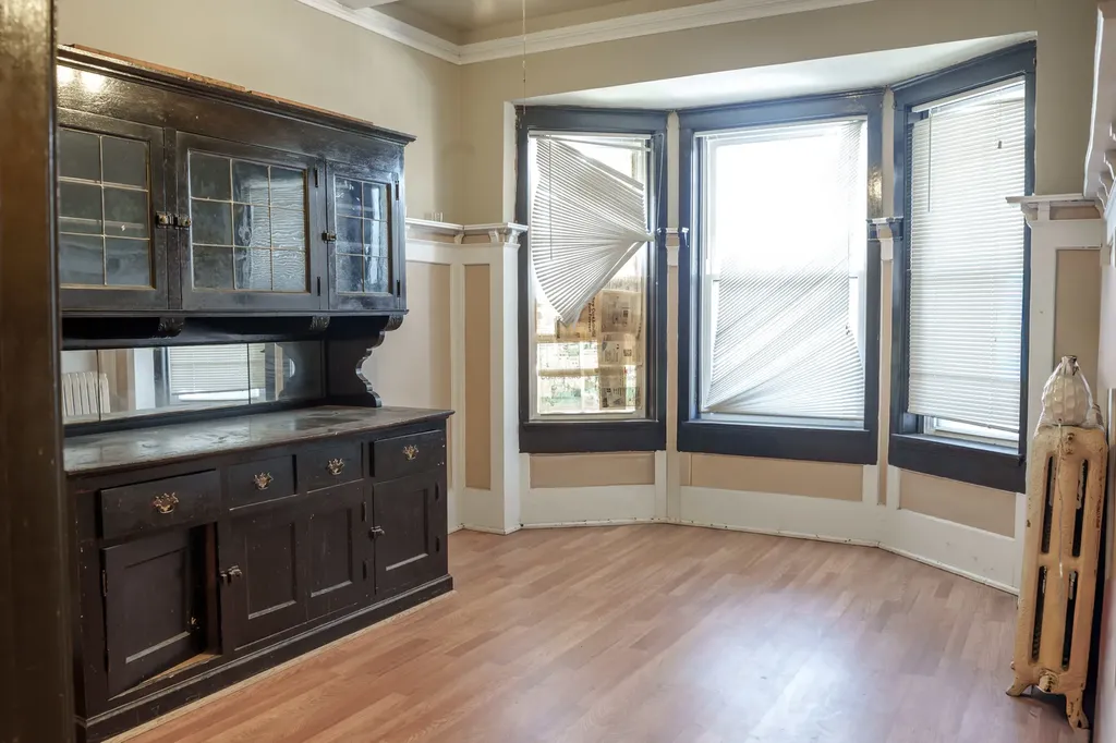 6418 South Drexel Avenue Chicago IL 60637