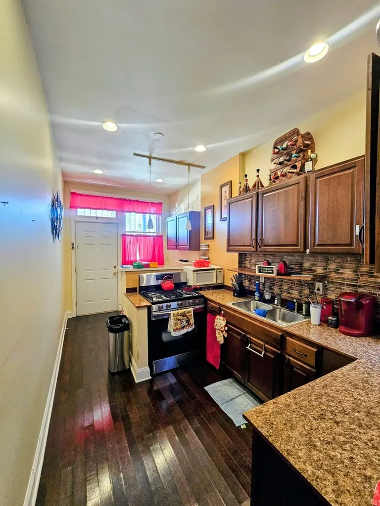 6418 South Drexel Avenue Chicago IL 60637