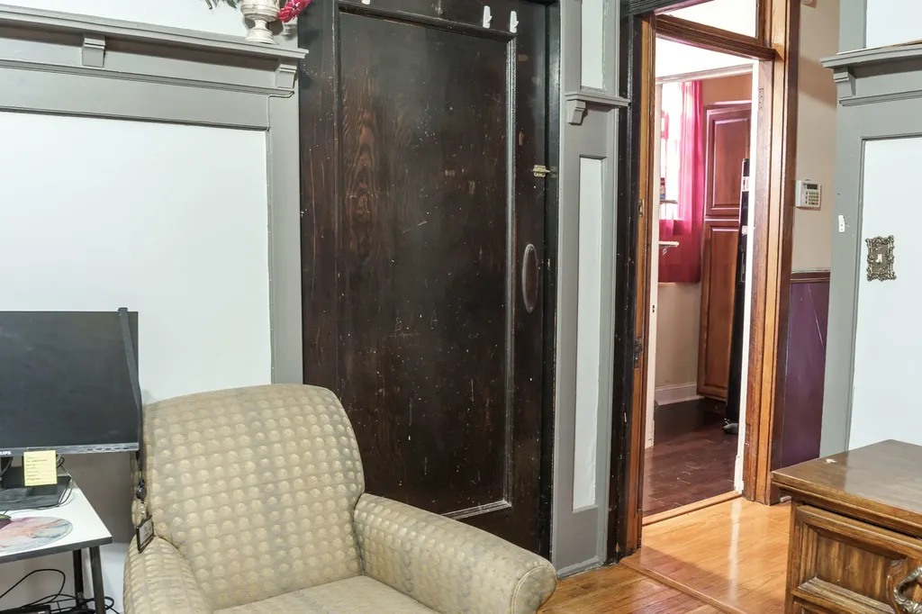 6418 South Drexel Avenue Chicago IL 60637