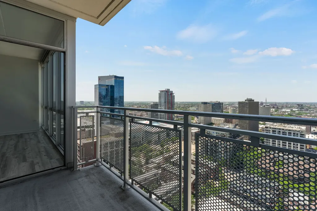 1901 South Calumet Avenue Chicago IL 60616