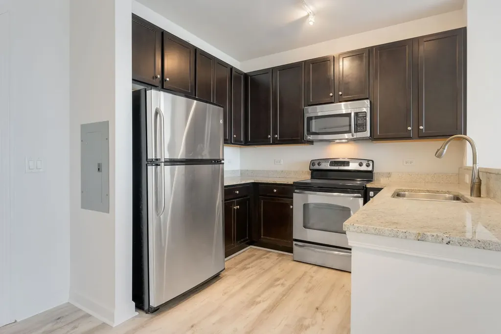 1901 South Calumet Avenue Chicago IL 60616
