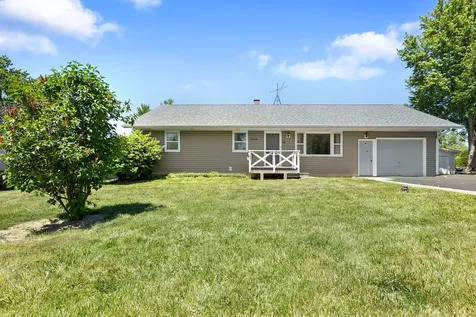 22214 West Cedar Drive Antioch IL 60002