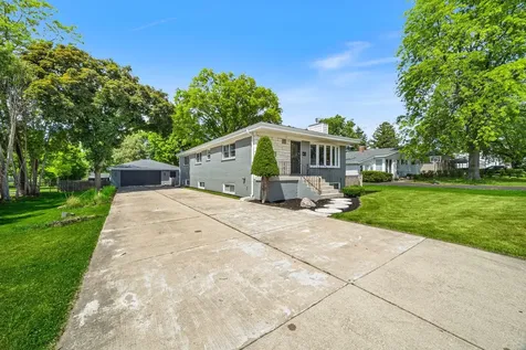 564 West Harrison Road Lombard IL 60148