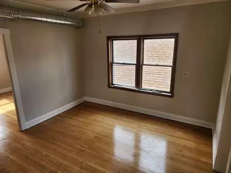 2835 West Byron Street Chicago IL 60618