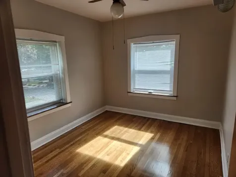 2835 West Byron Street Chicago IL 60618