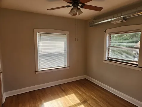 2835 West Byron Street Chicago IL 60618