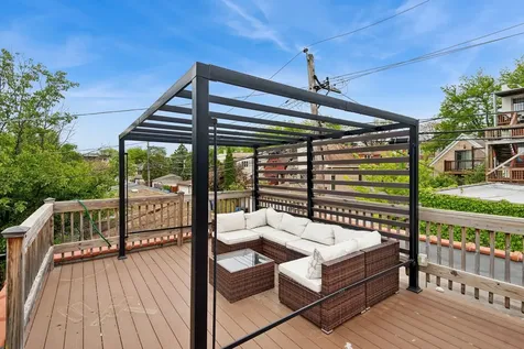 2147 West Thomas Street Chicago IL 60622