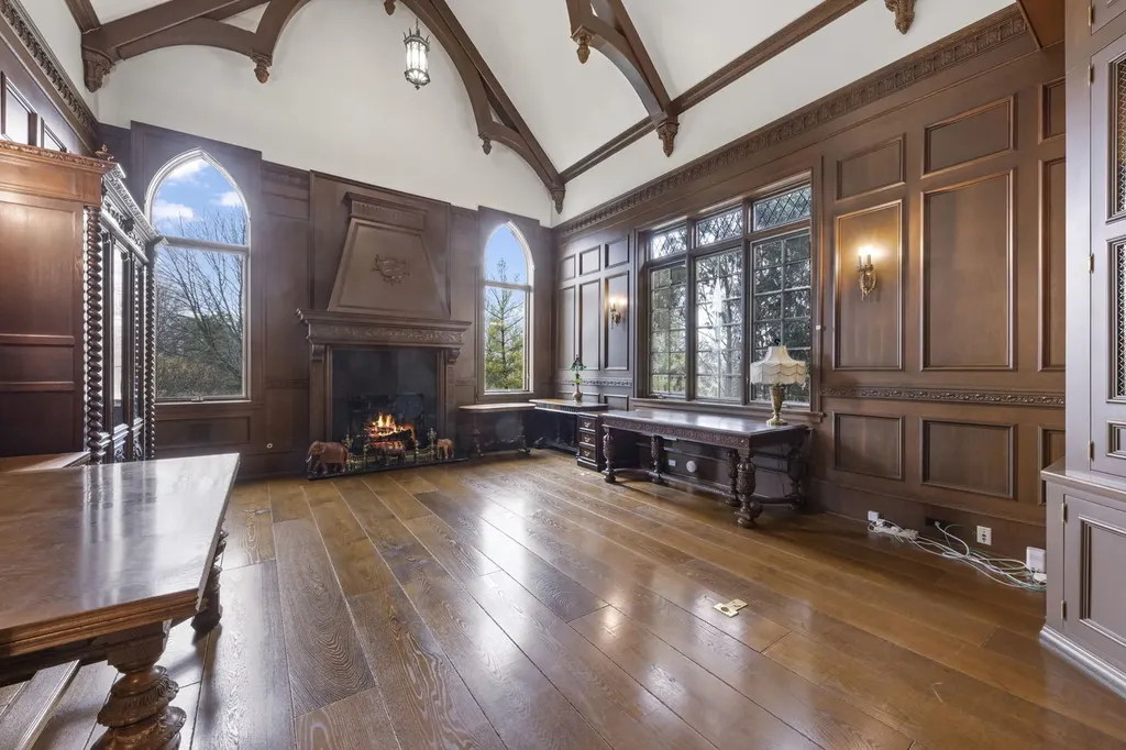 24w141 Hobson Road Naperville IL 60540