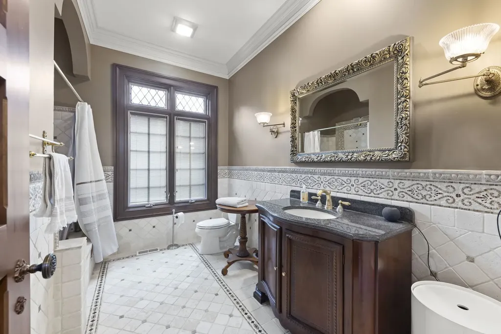 24w141 Hobson Road Naperville IL 60540