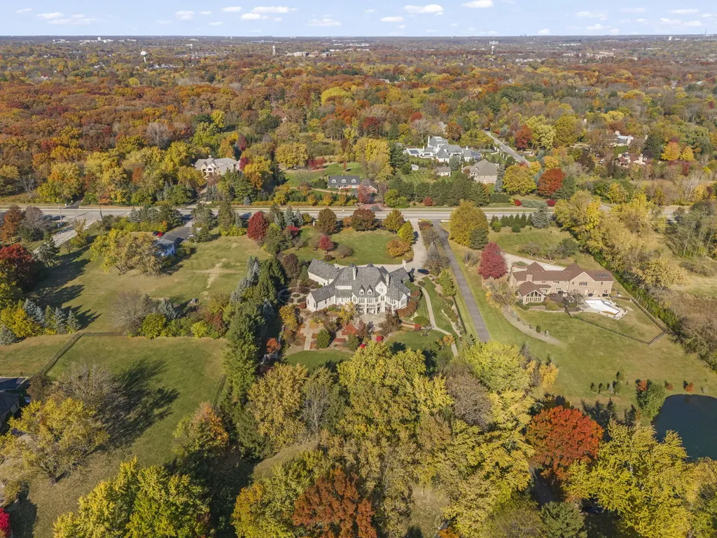 24w141 Hobson Road Naperville IL 60540