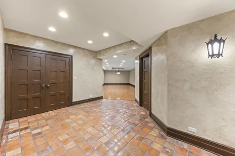 24w141 Hobson Road Naperville IL 60540