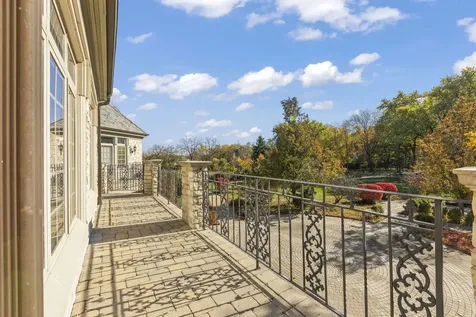 24w141 Hobson Road Naperville IL 60540