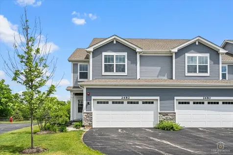 2682 Martini Street Mundelein IL 60060