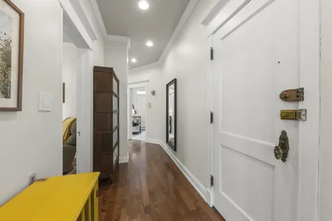 2837 North Cambridge Avenue Chicago IL 60657