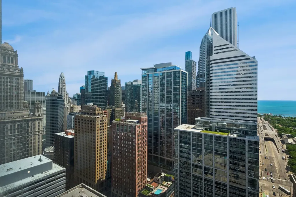 8 East Randolph Street Chicago IL 60601