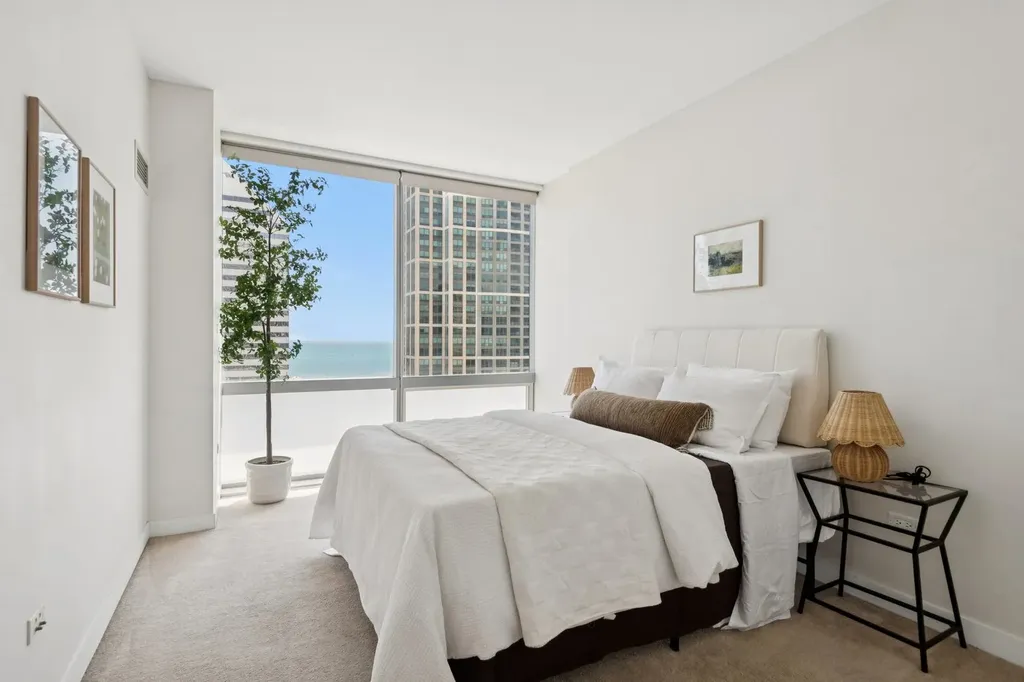 8 East Randolph Street Chicago IL 60601