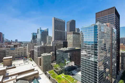 8 East Randolph Street Chicago IL 60601