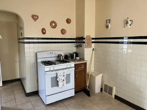 244 Webb Street Calumet City IL 60409