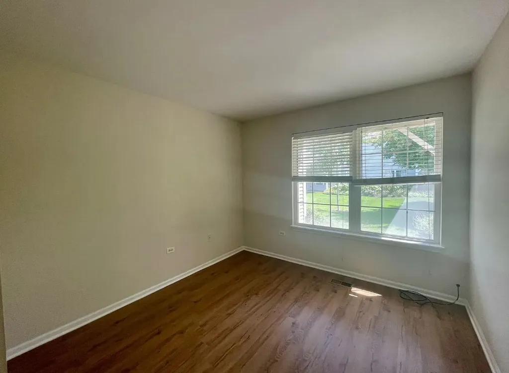2219 Waterleaf Court Naperville IL 60564