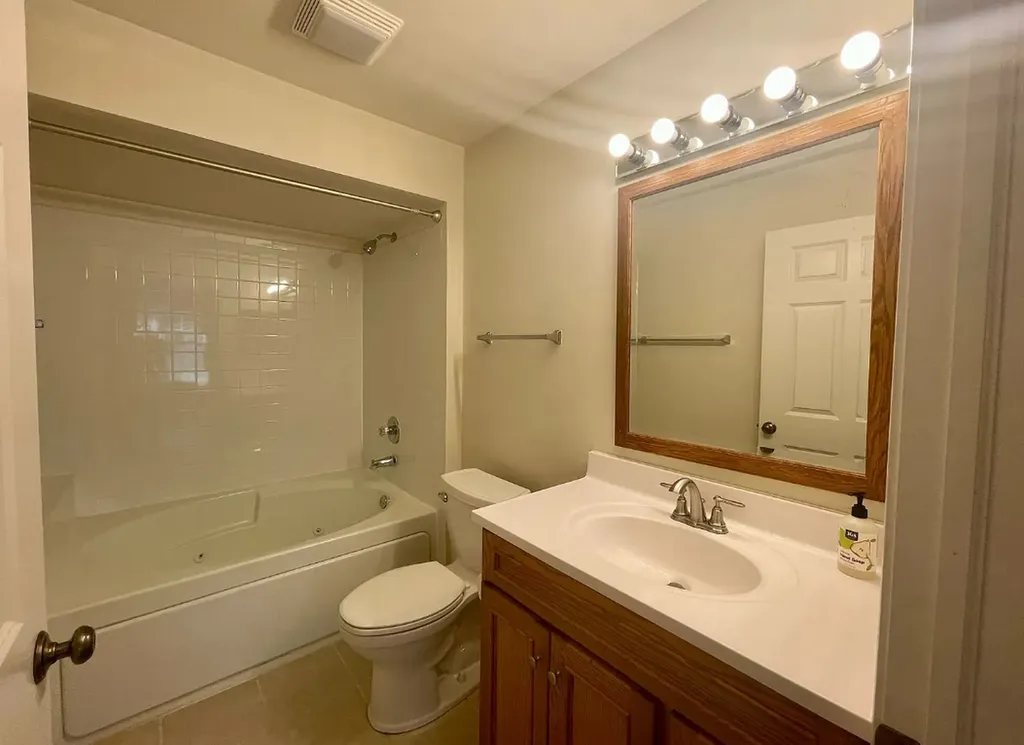 2219 Waterleaf Court Naperville IL 60564